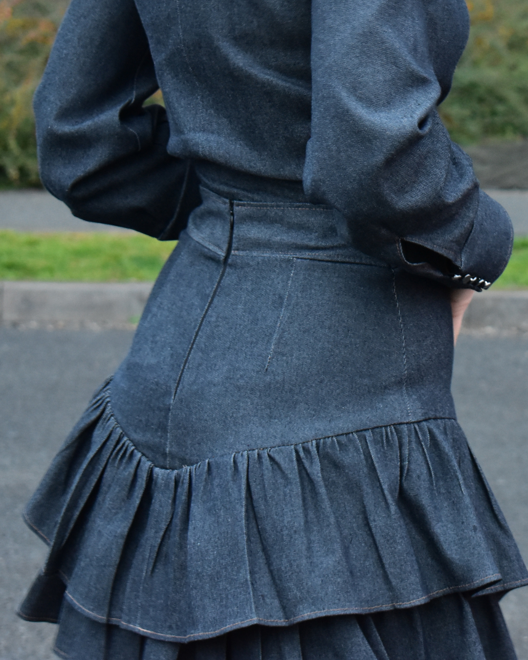 MIDNIGHT FALL SKIRT